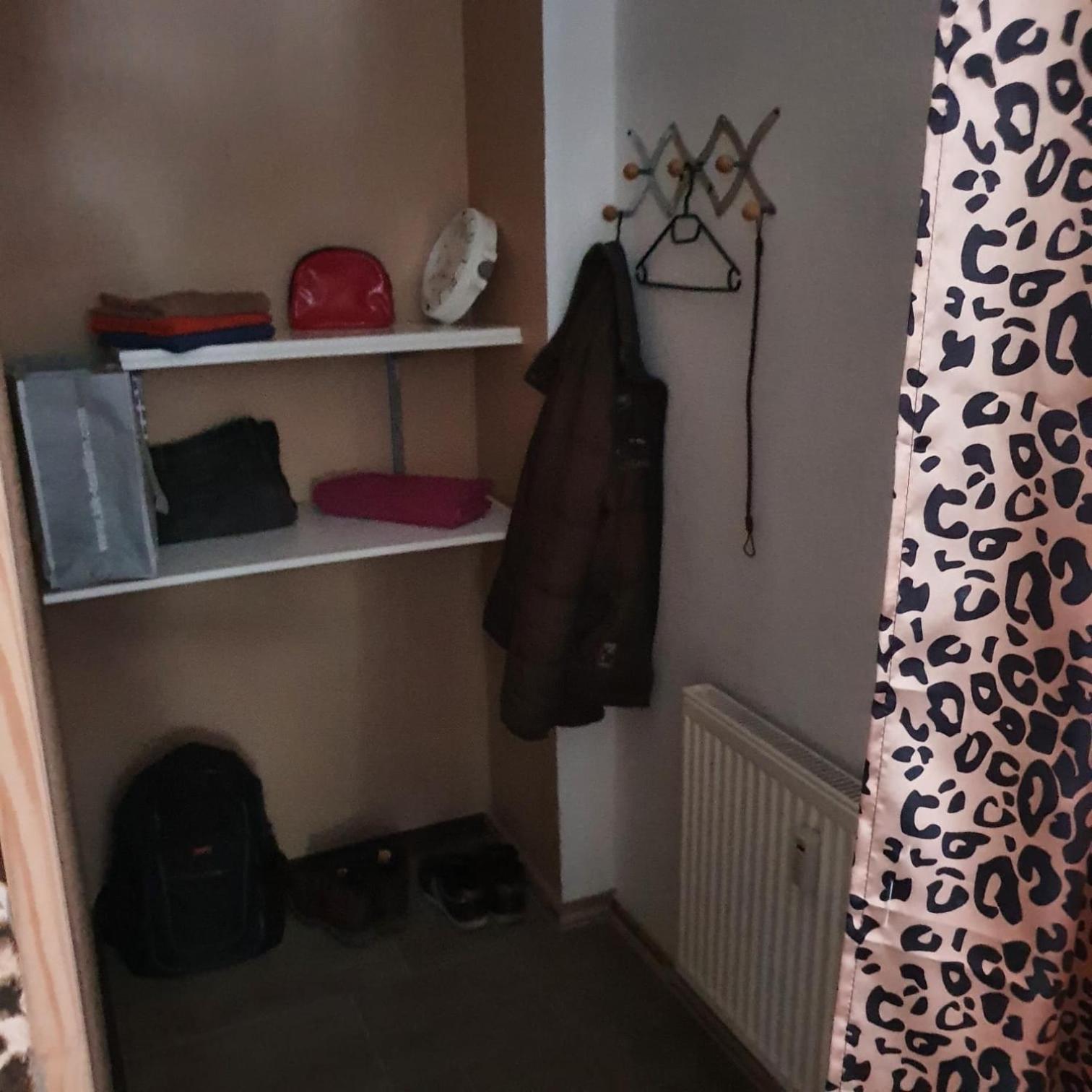 Halle, Top -Preise, 79 Qm Sd Fewo, Eg, Wahlweise Mit 1- 3 Dz, Tv Lounge, Kueche, Bad Wc Einfach Und Gut, Langzeitmieter Vb Preise Halle  Buitenkant foto